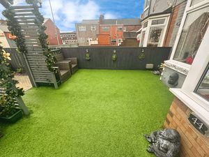 Photo 5- click for photo gallery